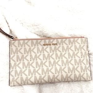 Michael Kors Logo Wristlet